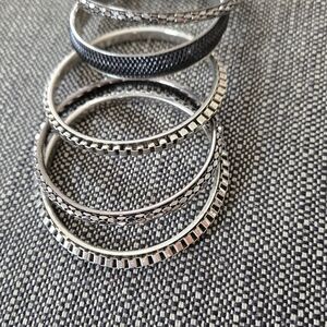 Chic Silver and Black Bangle Bracelet Set